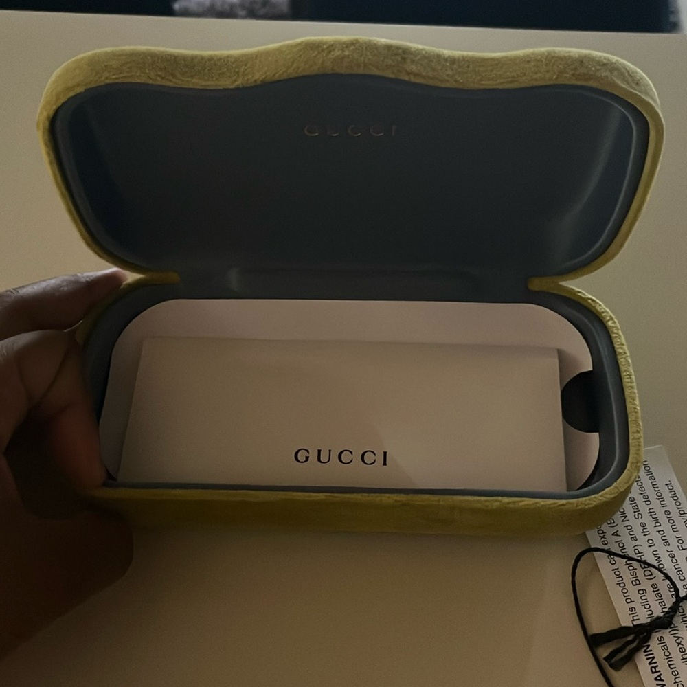 Authentic Gucci sunglasses .. worn twice ..perfect condition .. cute and trendy